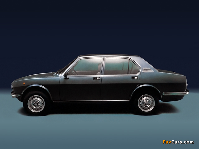Alfa Romeo Alfetta 116 (1978–1981) photos (640 x 480)