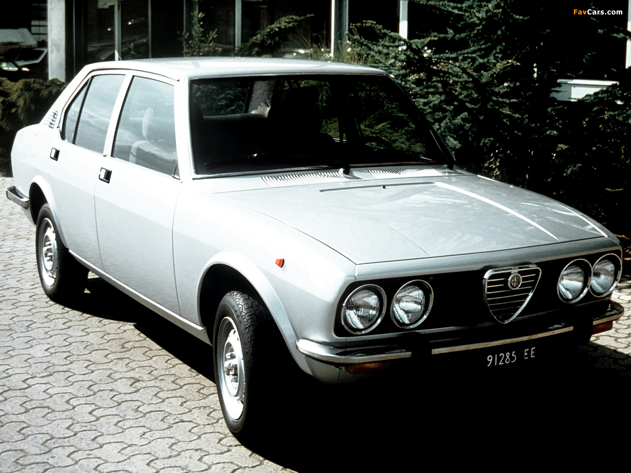 Alfa Romeo Alfetta 116 (1978–1981) wallpapers (1280 x 960)