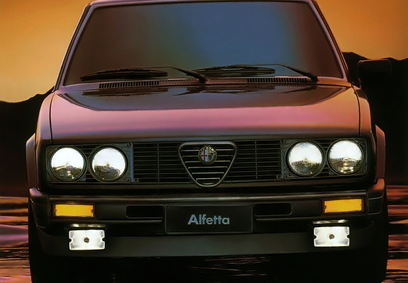 Alfa Romeo Alfetta 2.0i Quadrifoglio Oro 116 (1983–1984) images