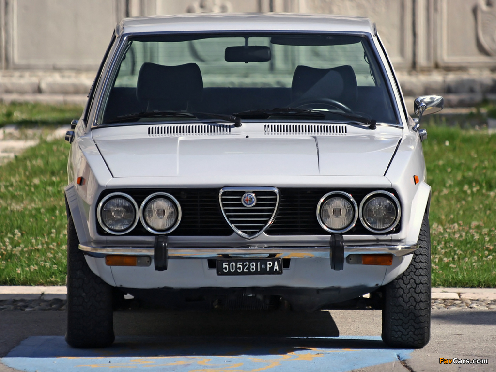 Alfa Romeo Alfetta 1.8 116 (1975–1978) wallpapers (1024 x 768)