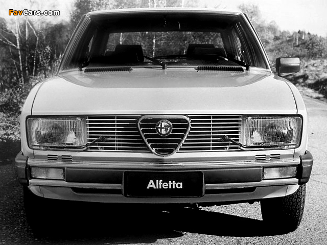 Photos of Alfa Romeo Alfetta 116 (1981–1983) (640 x 480)