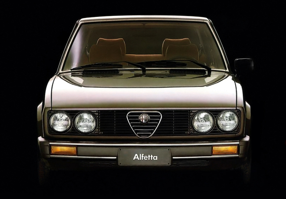 Alfa Romeo Alfetta 2.0i Quadrifoglio Oro 116 (1982–1983) wallpapers
