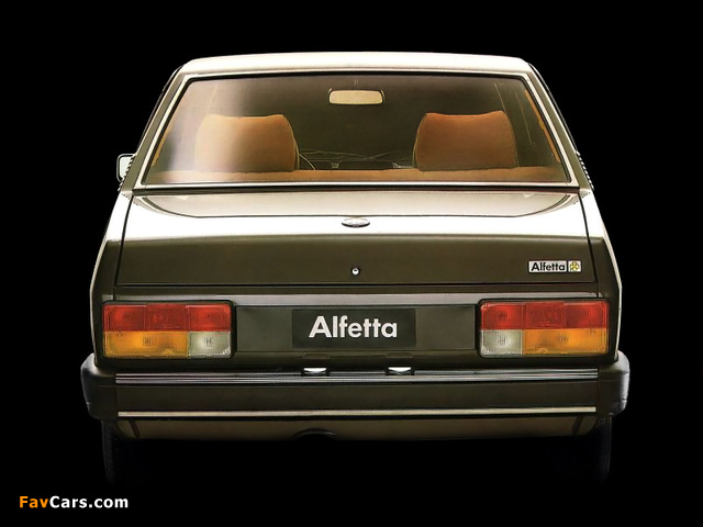 Alfa Romeo Alfetta 2.0i Quadrifoglio Oro 116 (1982–1983) wallpapers (640 x 480)
