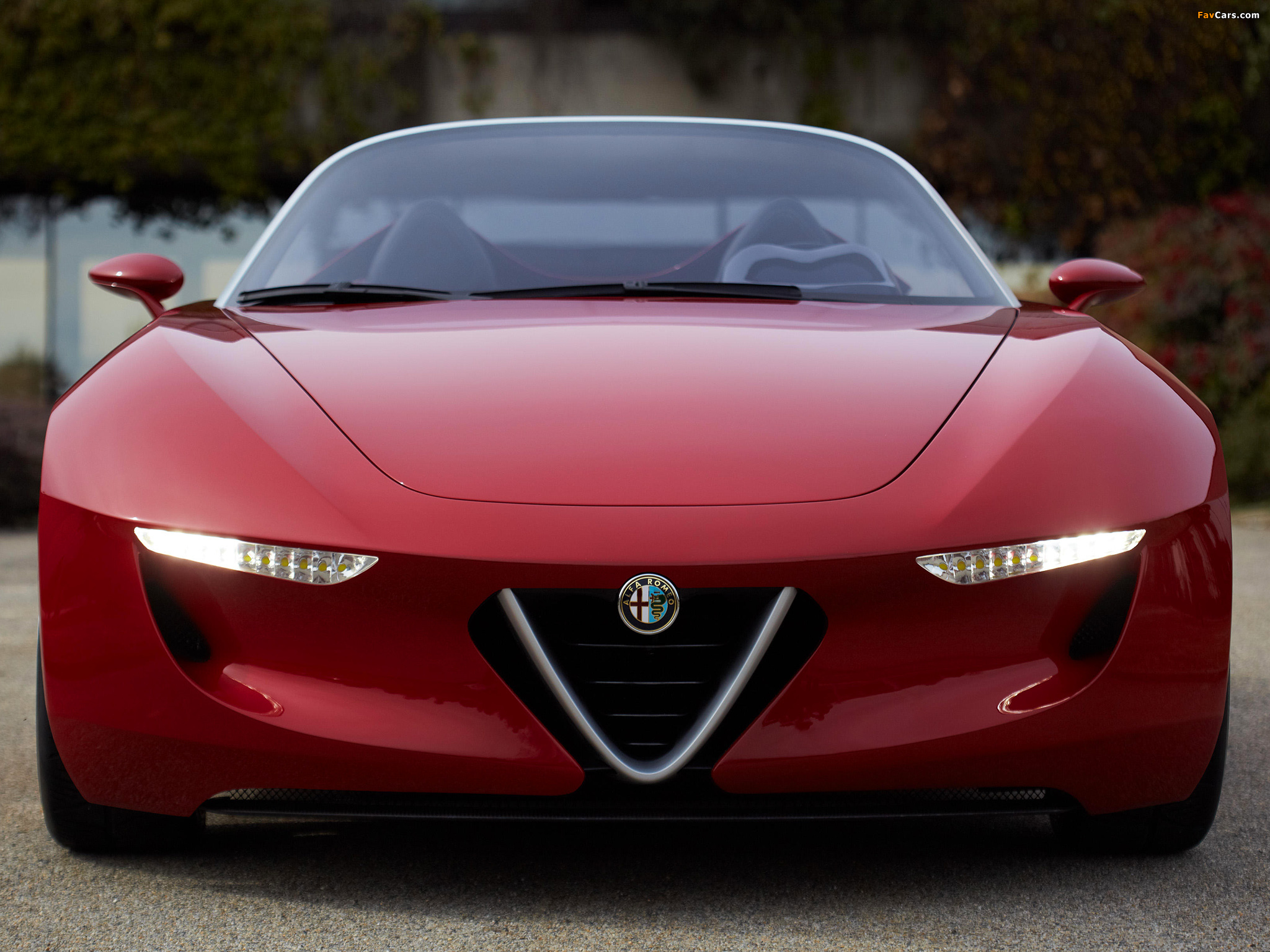 Alfa Romeo 2uettottanta (2010) photos (2048 x 1536)