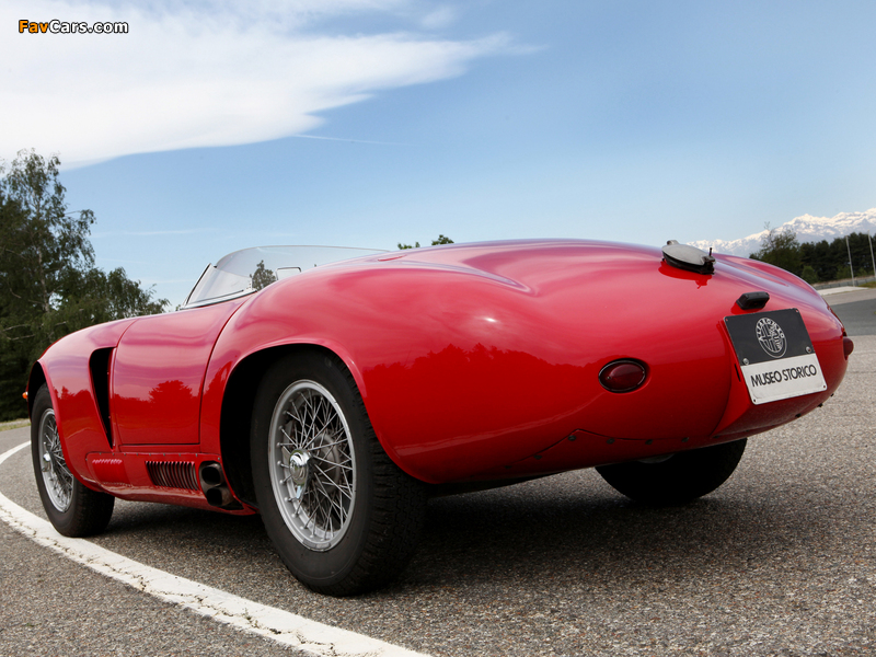 Photos of Alfa Romeo 2000 Sportiva Spider 1366 (1954) (800 x 600)