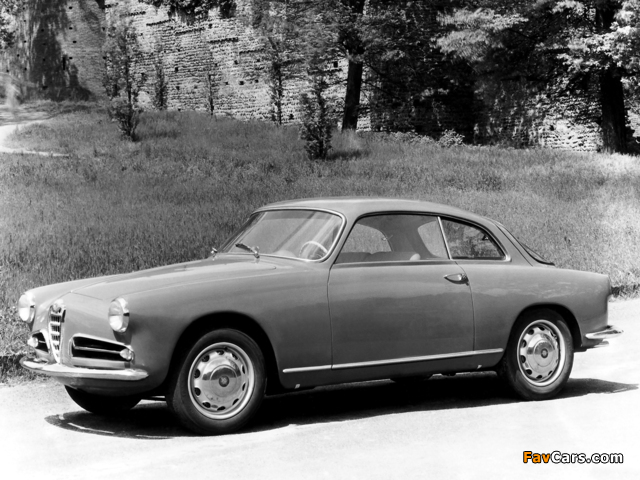 Photos of Alfa Romeo Giulietta Sprint Prototipo 750 (1954) (640 x 480)