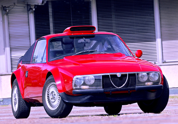 Photos of Alfa Romeo GT 2000 Junior Z Periscopica 116 (1972)