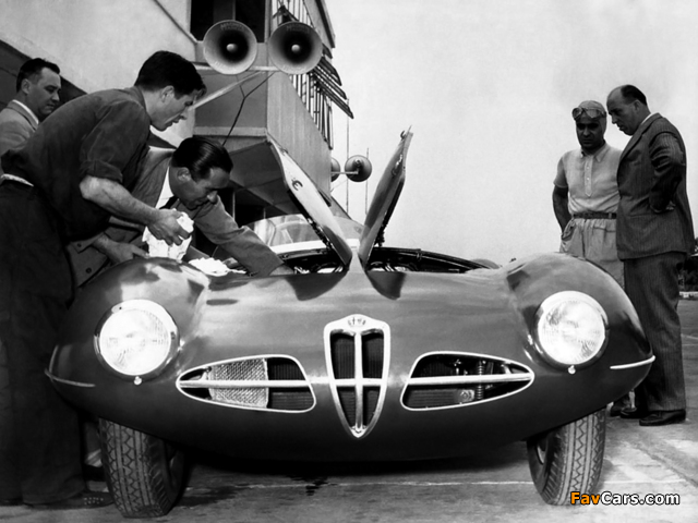 Alfa Romeo 1900 C52 Disco Volante Spider 1359 (1952) wallpapers (640 x 480)