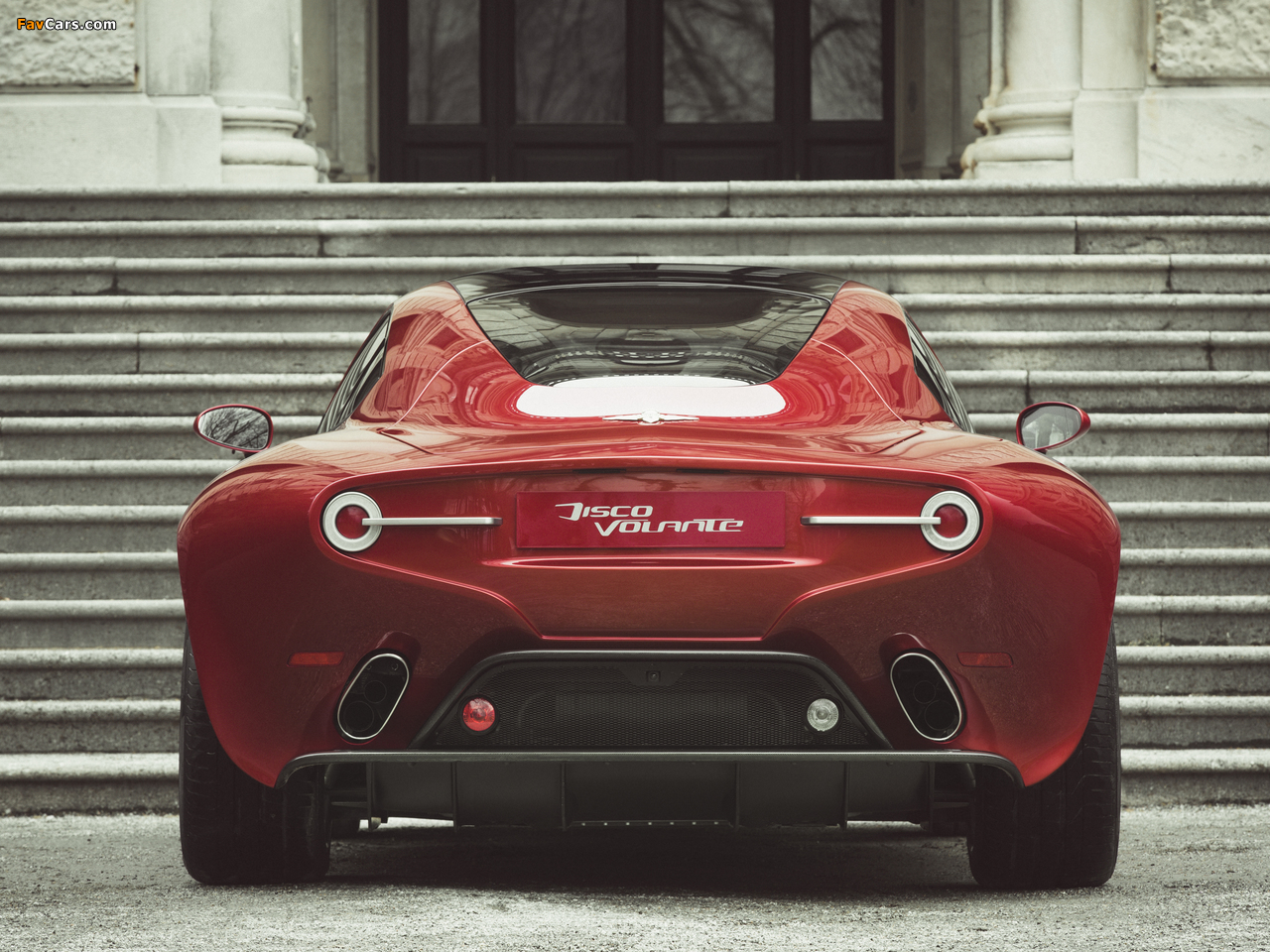 Pictures of Alfa Romeo Disco Volante (#1/8) 2013 (1280 x 960)