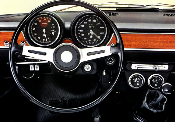 Alfa Romeo GT 1300 Junior 105 (1966–1971) wallpapers