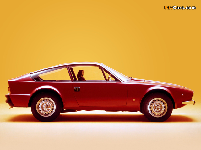 Alfa Romeo GT 1600 Junior Z 115 (1972–1975) pictures (640 x 480)