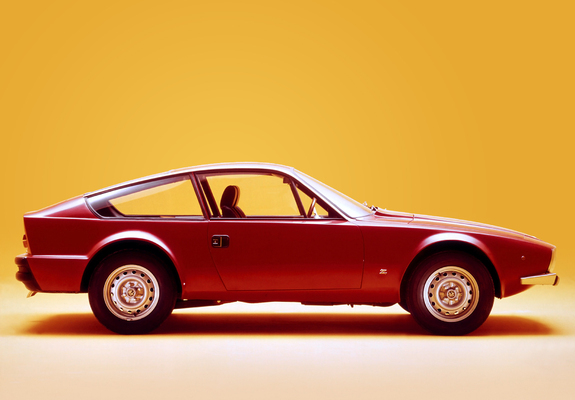 Alfa Romeo GT 1600 Junior Z 115 (1972–1975) pictures