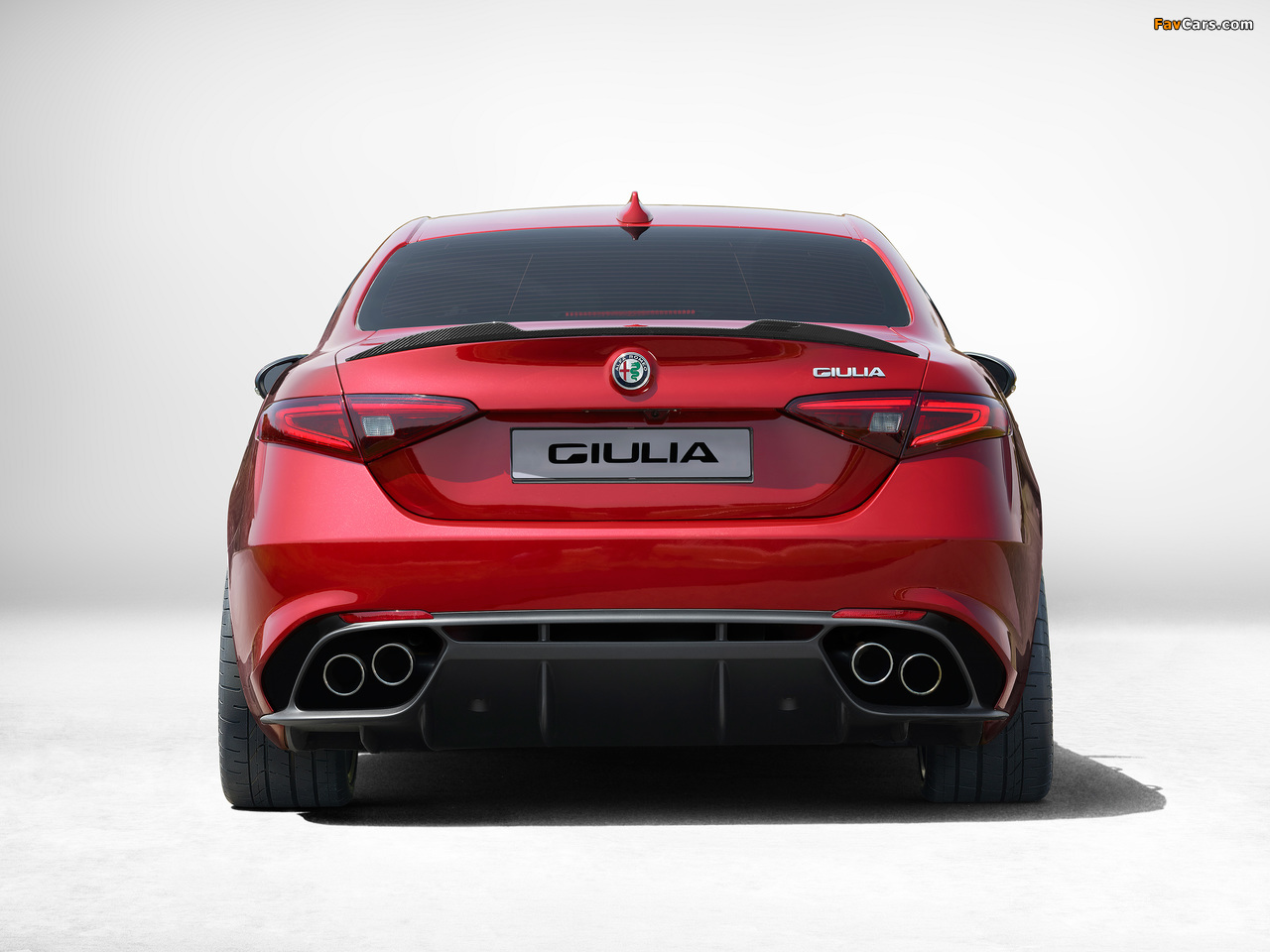 Alfa Romeo Giulia Quadrifoglio (952) 2016 photos (1280 x 960)