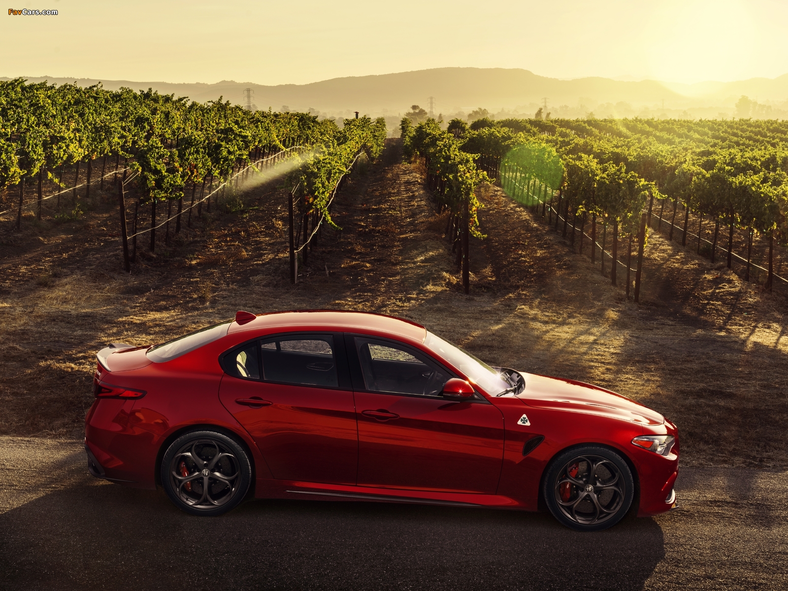 Alfa Romeo Giulia Quadrifoglio US-spec (952) 2016 wallpapers (1600 x 1200)