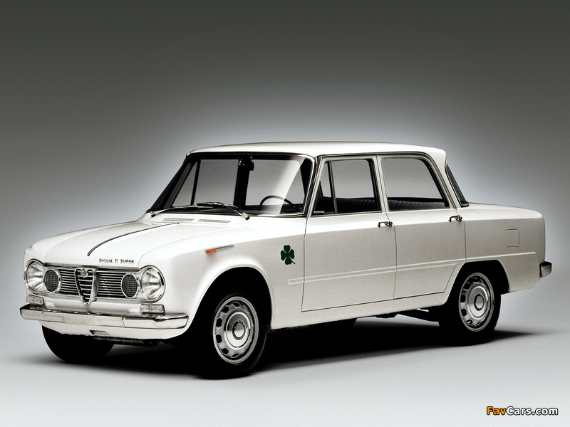 Alfa Romeo Giulia T.I. Super 105 (1963–1964) photos (800 x 600)