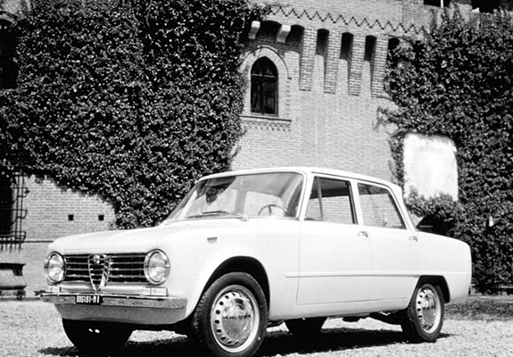 Alfa Romeo Giulia 1300 105 (1964–1971) pictures