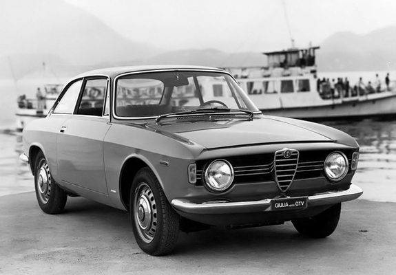 Images of Alfa Romeo Giulia Sprint GT Veloce 105 (1965–1968)