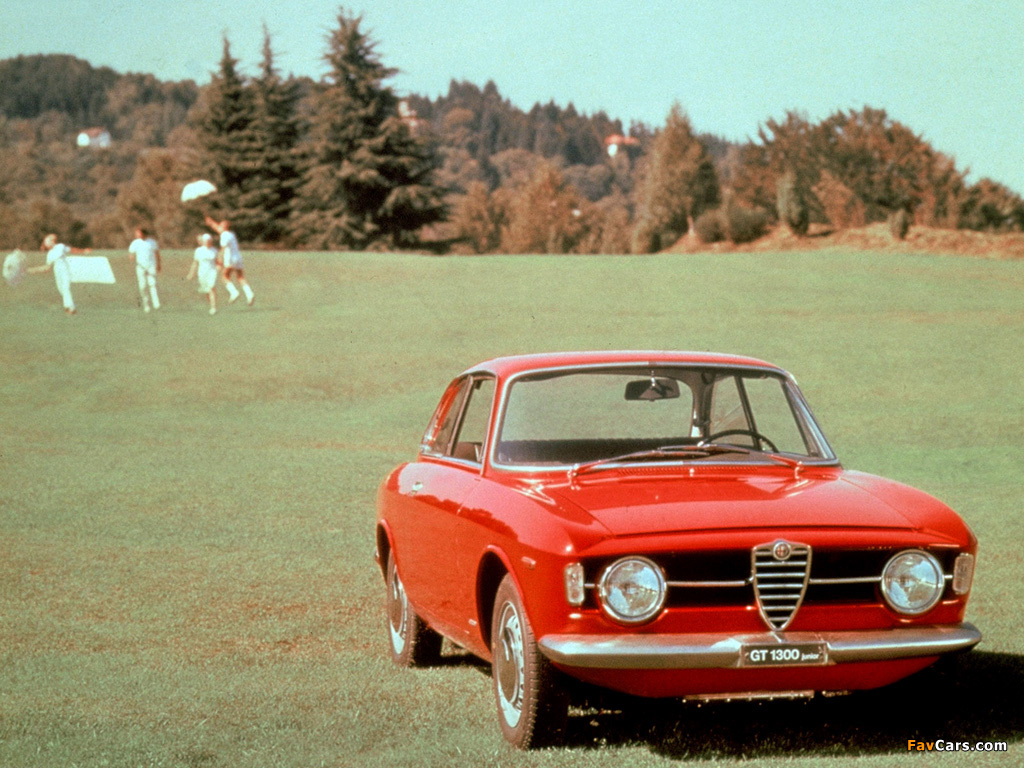 Images of Alfa Romeo GT 1300 Junior 105 (1966–1971) (1024 x 768)