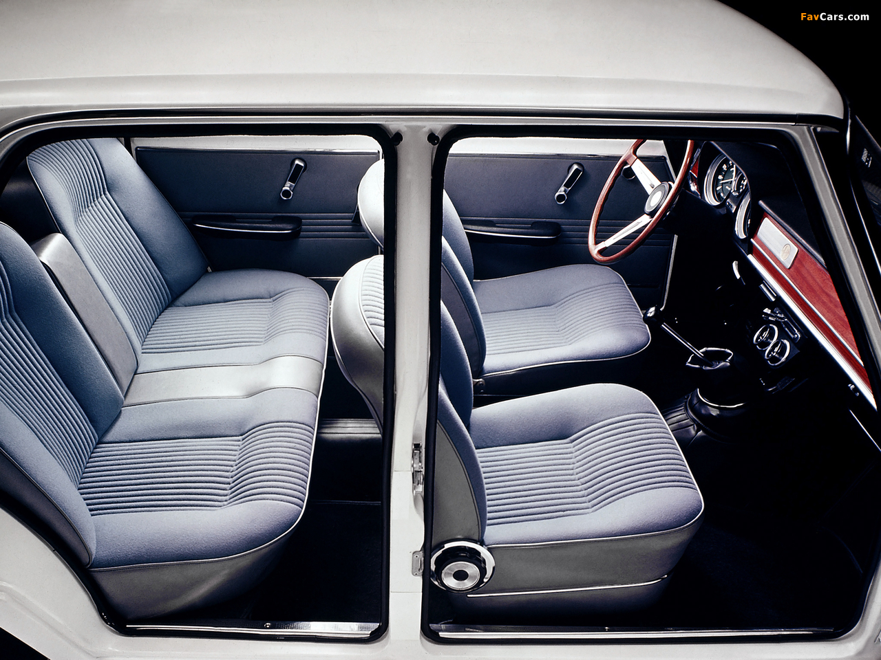 Images of Alfa Romeo Giulia Super 105 (1967–1974) (1280 x 960)