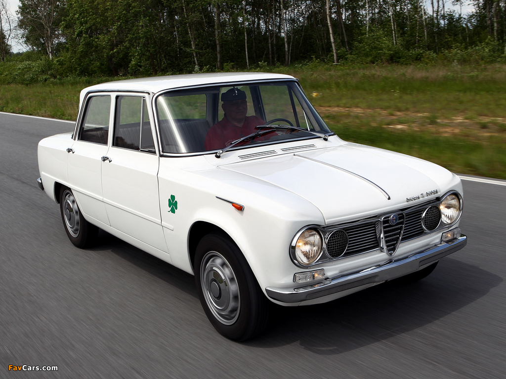 Images of Alfa Romeo Giulia T.I. Super 105 (1963–1964) (1024 x 768)