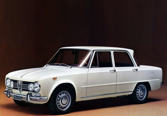 Photos of Alfa Romeo Giulia Super 105 (1967–1974)