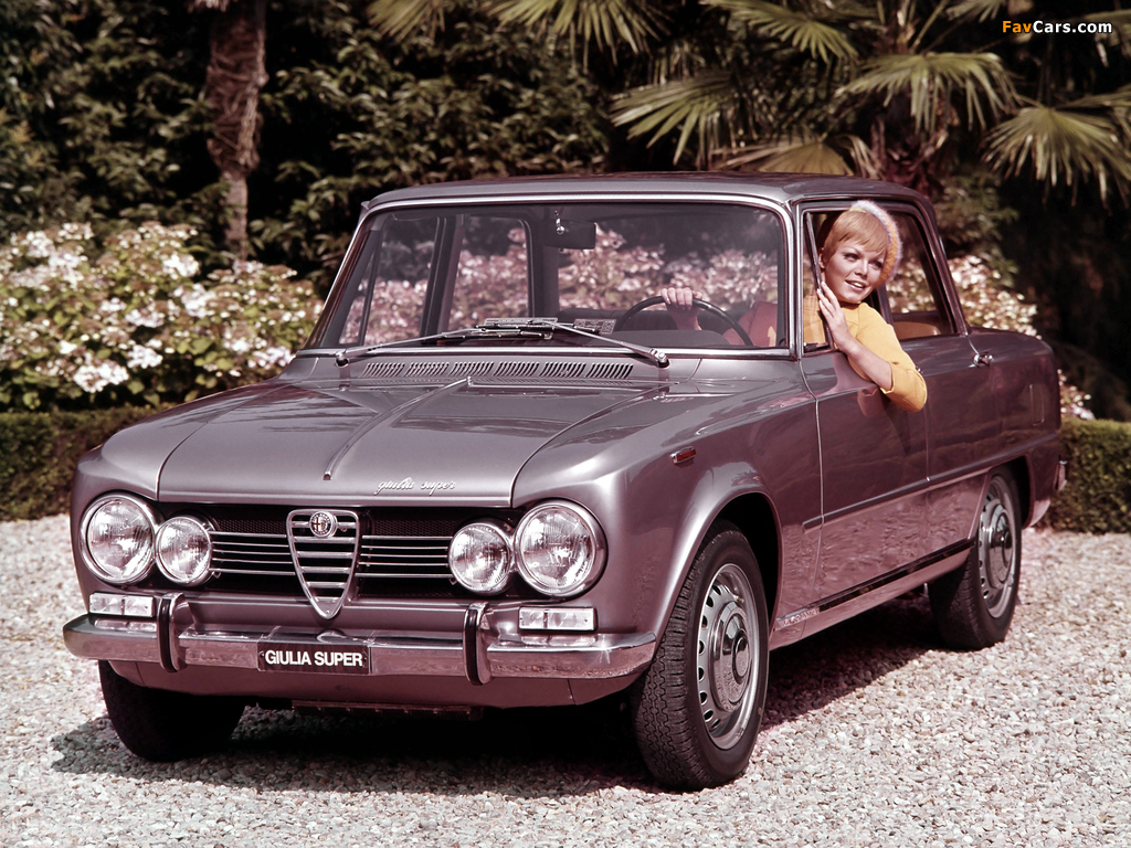 Photos of Alfa Romeo Giulia Super 105 (1967–1974) (1024 x 768)