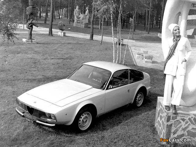 Photos of Alfa Romeo GT 1300 Junior Z 105 (1969–1972) (640 x 480)