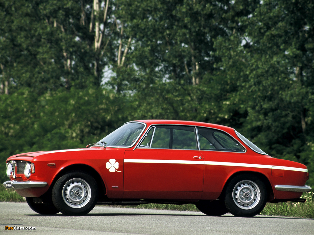 Pictures of Alfa Romeo GTA 1300 Junior 105 (1968–1972) (1024 x 768)