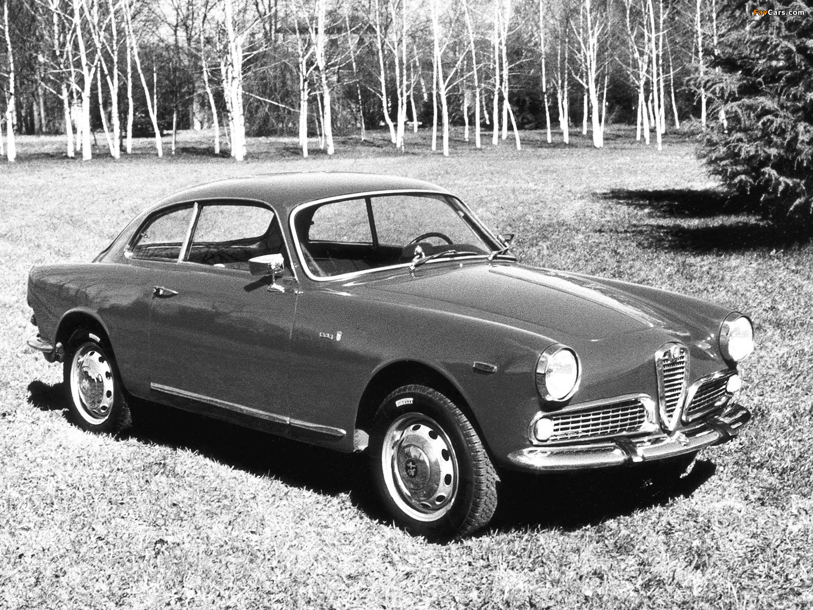 Alfa Romeo Giulietta Sprint 750/101 (1958–1962) images (1600 x 1200)