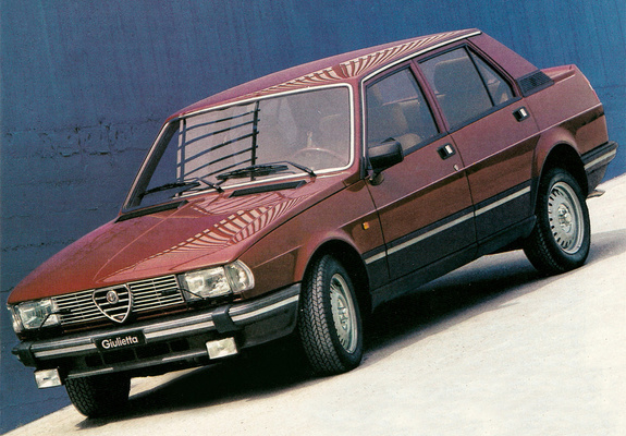 Alfa Romeo Giulietta 1.8 116 (1981–1983) wallpapers