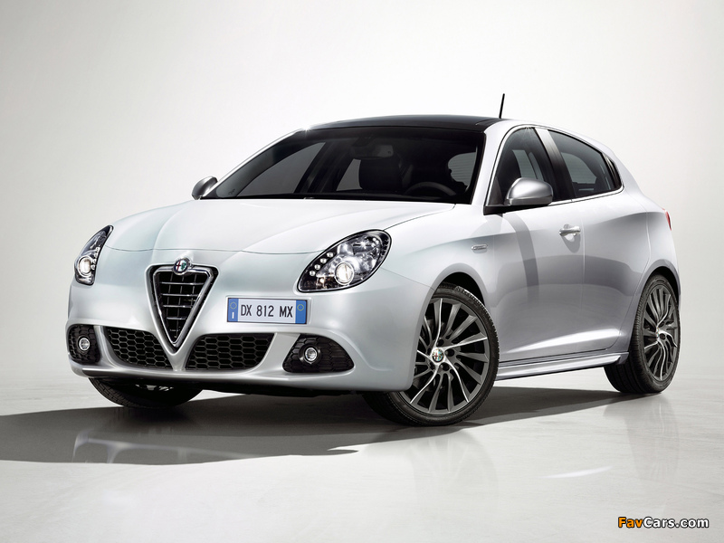 Alfa Romeo Giulietta 940 (2010) images (800 x 600)