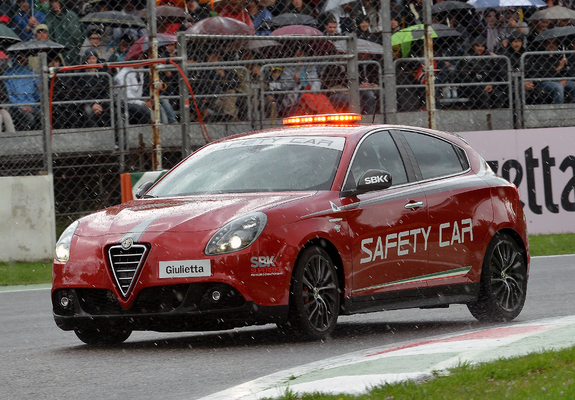 Alfa Romeo Giulietta Quadrifoglio Verde Ficha Técnica (2010-2014