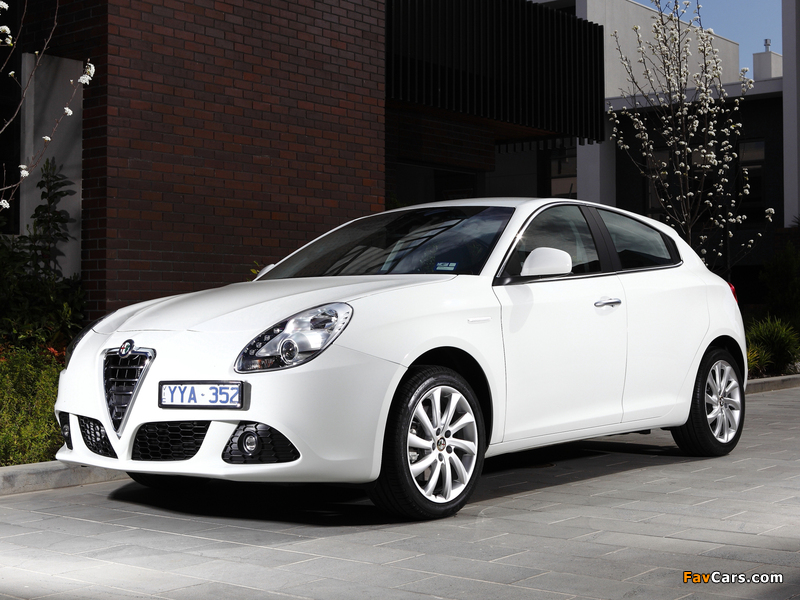 Alfa Romeo Giulietta AU-spec 940 (2011) pictures (800 x 600)