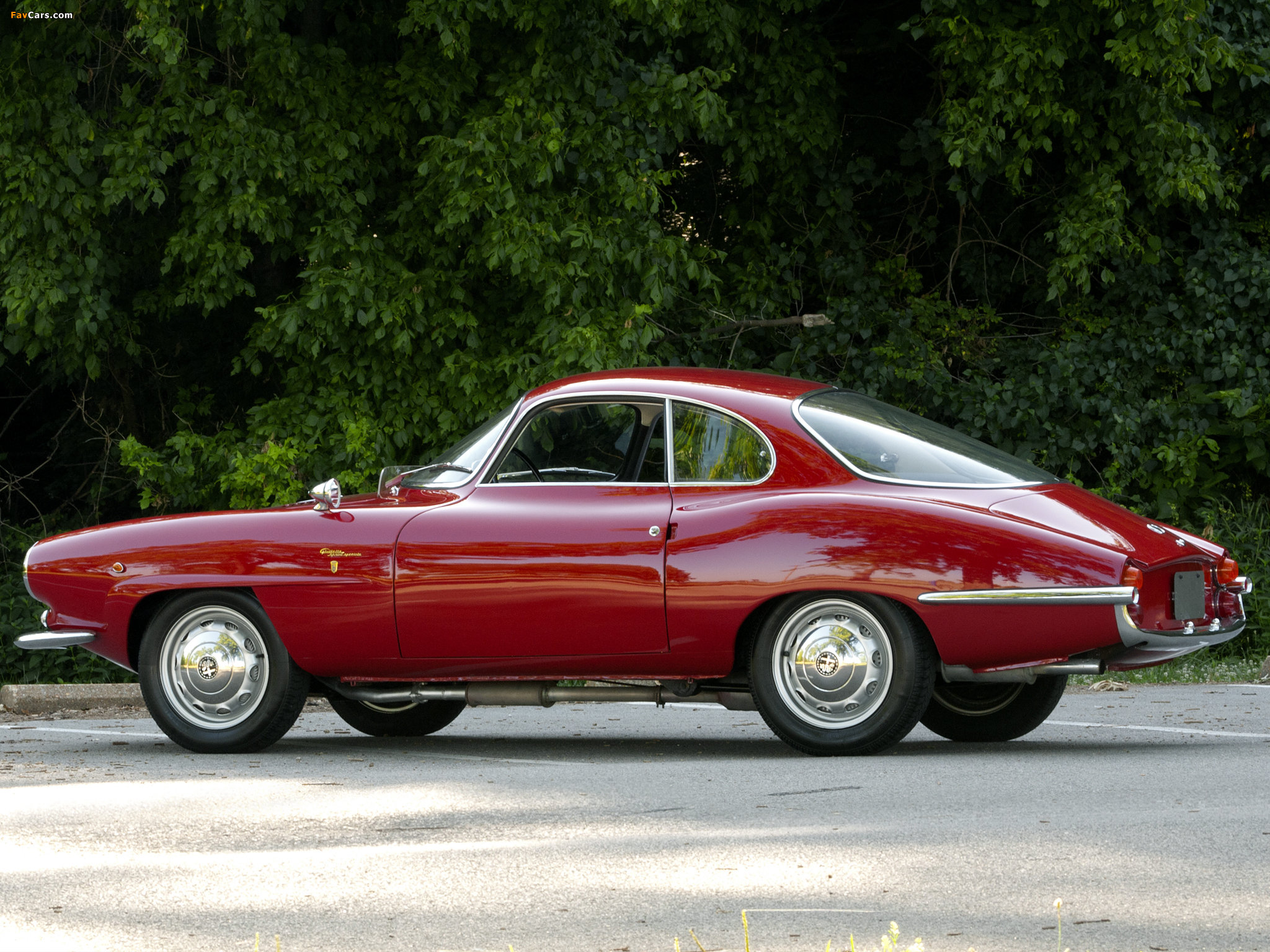 Images of Alfa Romeo Giulietta Sprint Speciale 101 (1960–1962) (2048 x 1536)