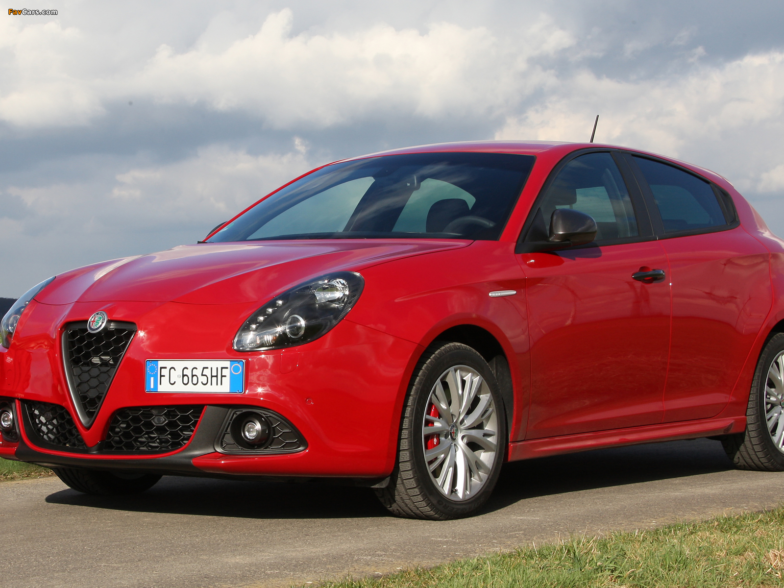 Images of Alfa Romeo Giulietta Veloce Pack (940) 2016 (1600 x 1200)