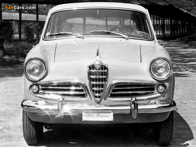 Photos of Alfa Romeo Giulietta Berlina 101 (1959–1961) (640 x 480)