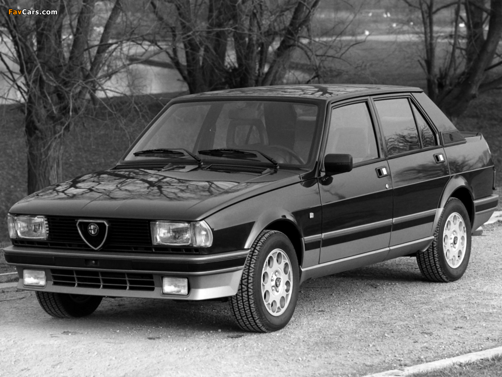 Photos of Alfa Romeo Giulietta 2.0 Turbodelta 116 (1983–1985) (1024 x 768)