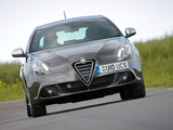 Photos of Alfa Romeo Giulietta UK-spec 940 (2010)