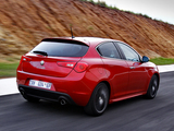 Photos of Alfa Romeo Giulietta Quadrifoglio Verde ZA-spec 940 (2011)