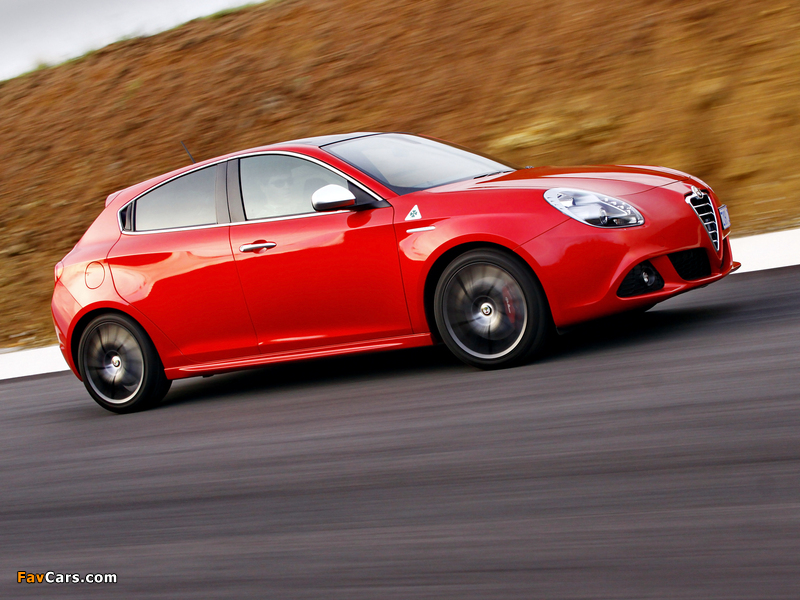 Pictures of Alfa Romeo Giulietta Quadrifoglio Verde ZA-spec 940 (2011) (800 x 600)