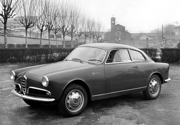 Pictures of Alfa Romeo Giulietta Sprint Veloce Alleggerita 750 (1956–1957)