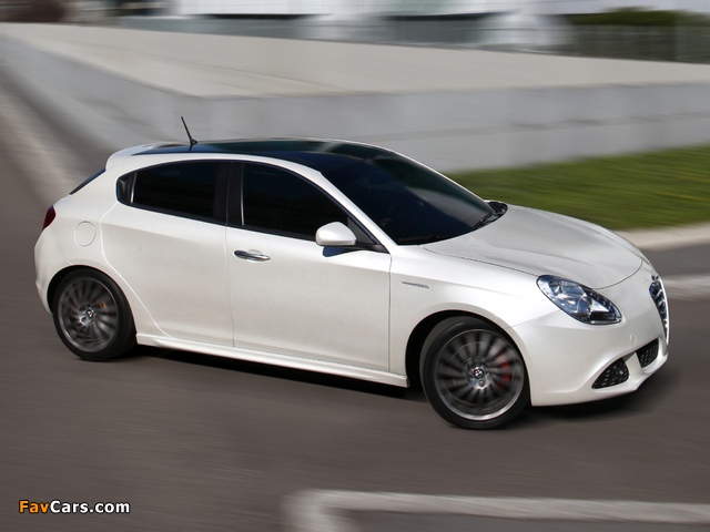 Alfa Romeo Giulietta 940 (2010) wallpapers (640 x 480)