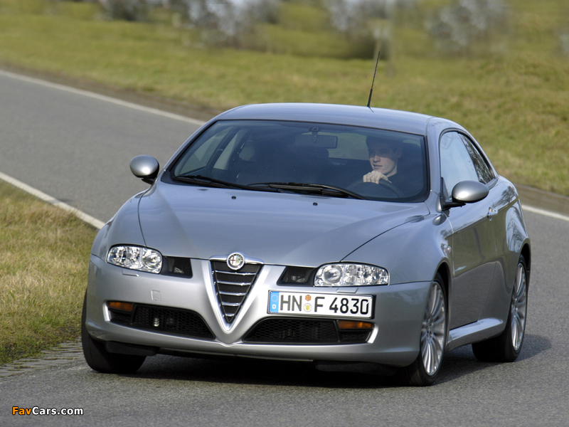 Alfa Romeo GT (937C) 2003–2010 wallpapers (800 x 600)