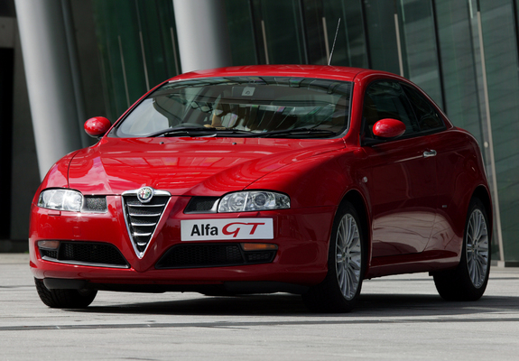 Alfa Romeo GT JP-spec 937 (2004–2010) images