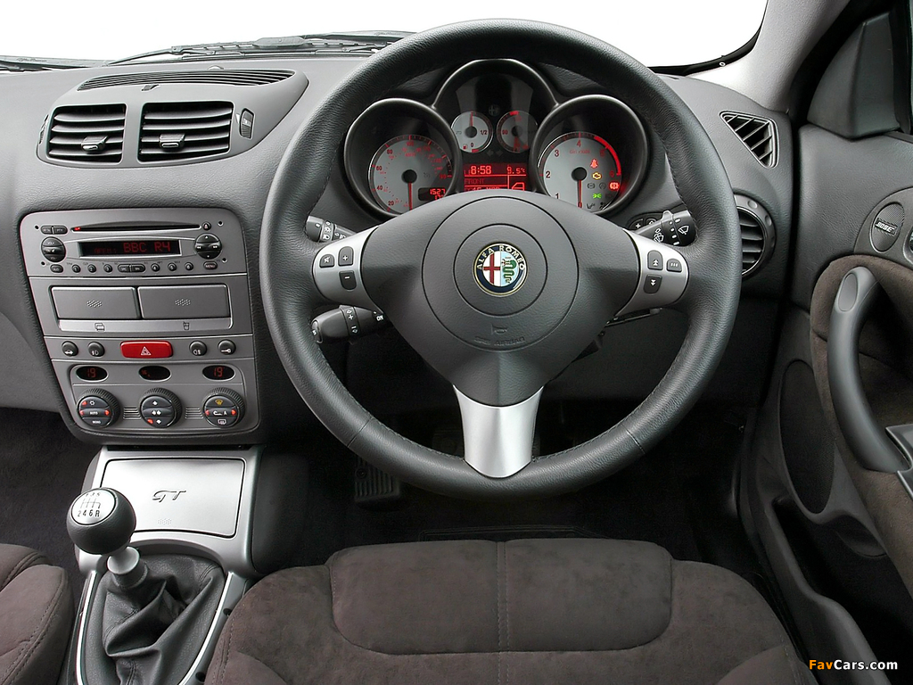 Alfa Romeo GT UK-spec 937 (2004–2010) photos (1024 x 768)