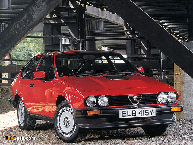 Alfa Romeo GTV 6 2.5 UK-spec 116 (1980–1983) images (640 x 480)