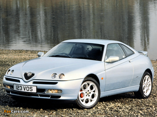 Alfa Romeo GTV UK-spec 916 (1998–2003) images (640 x 480)