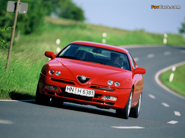 Alfa Romeo GTV 916 (1998–2003) photos (640 x 480)