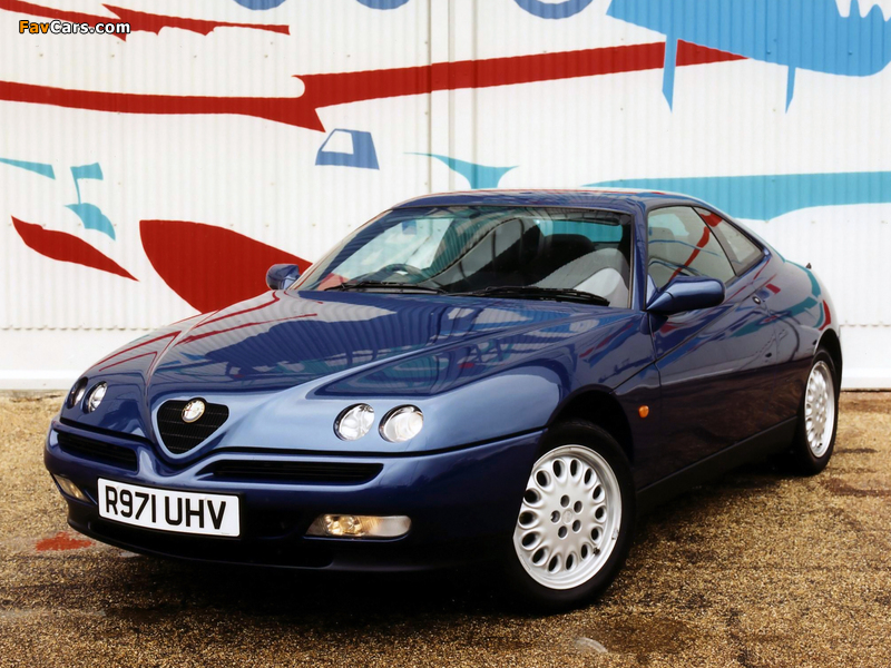 Alfa Romeo GTV UK-spec 916 (1995–1998) photos (800 x 600)