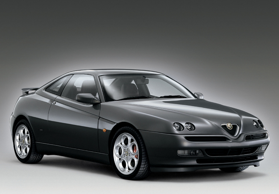 Alfa Romeo GTV 916 (1998–2003) images